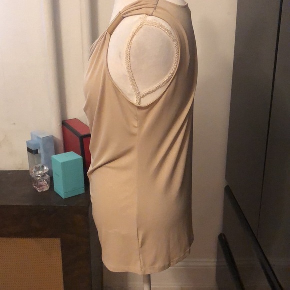 Gold sleeveless dress shirt - Picture 4 of 5